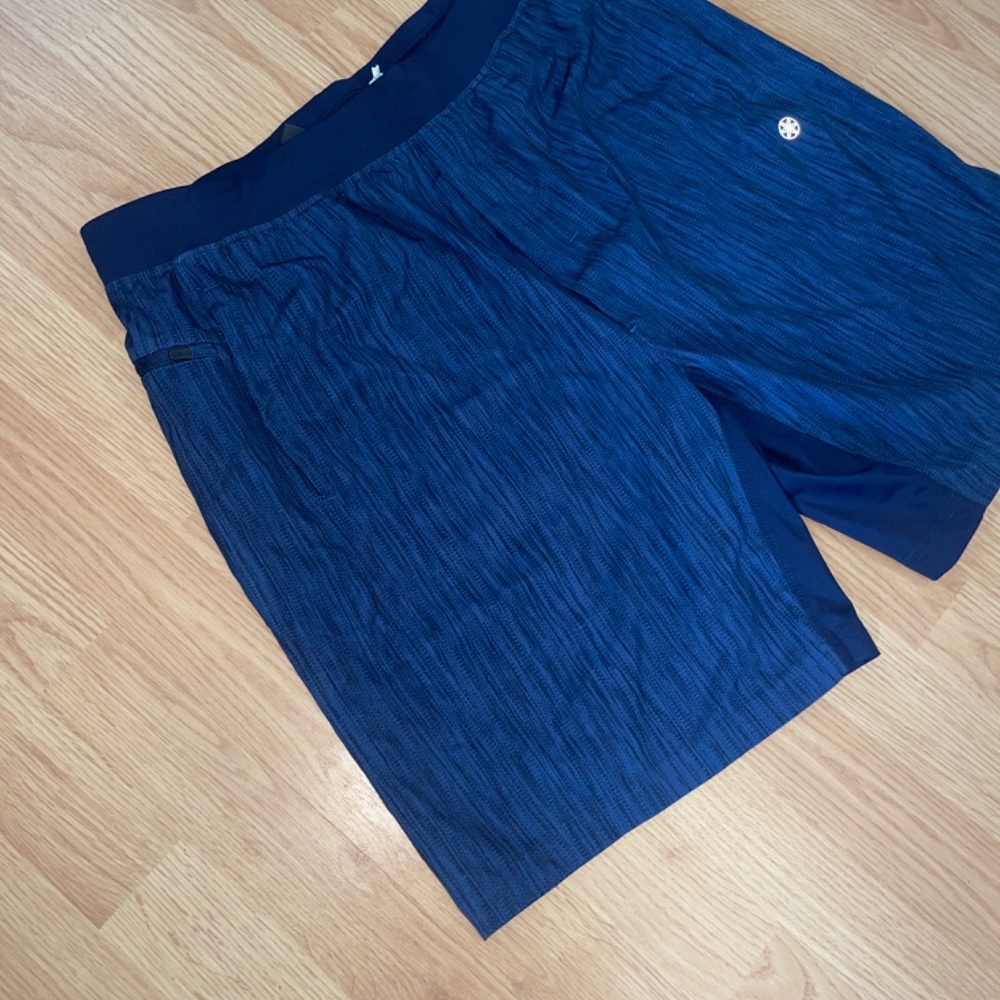 GAIAM Mens Navy Blue Pull On Stretch Waist Athletic Shorts Size Large - Picture 3 of 7
